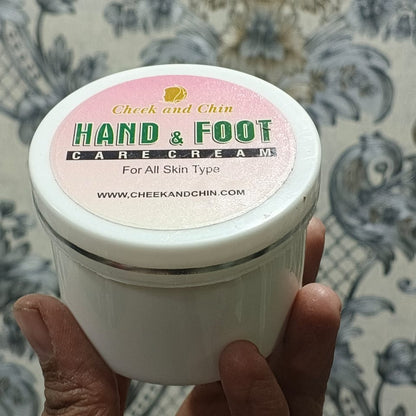 🔥 HOT SALE – Pure Velvet Hand & Foot Renewal Cream | 70g 🔥